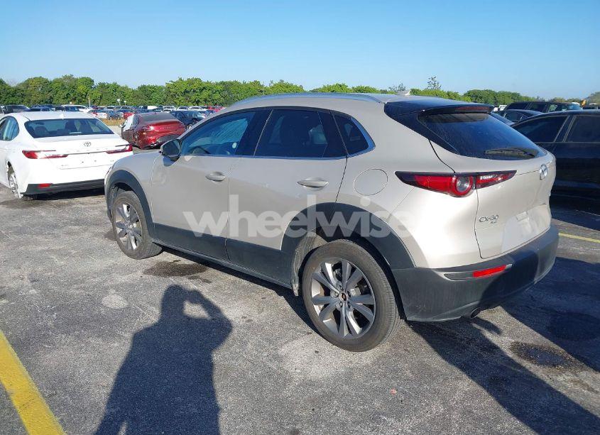 Photo 2 of 2024 Mazda Cx-30 2.5 S PREMIUM PACKAGE (VIN 3MVDMBDM7RM648541)