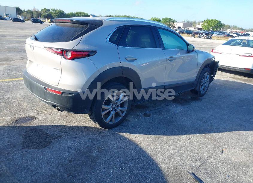 Photo 3 of 2024 Mazda Cx-30 2.5 S PREMIUM PACKAGE (VIN 3MVDMBDM7RM648541)