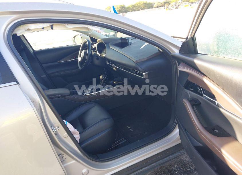 Photo 4 of 2024 Mazda Cx-30 2.5 S PREMIUM PACKAGE (VIN 3MVDMBDM7RM648541)