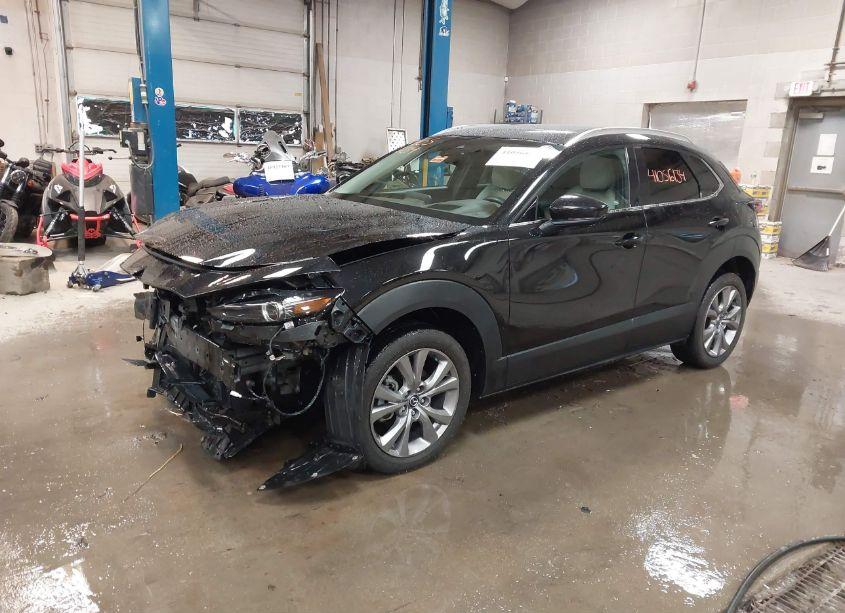 Photo 2 of 2021 Mazda Cx-30 PREMIUM (VIN 3MVDMBDMXMM219466)