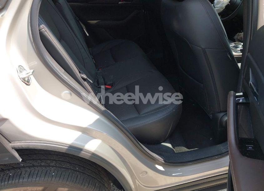 Photo 8 of 2024 Mazda Cx-30 2.5 S PREMIUM PACKAGE (VIN 3MVDMBDMXRM615226)