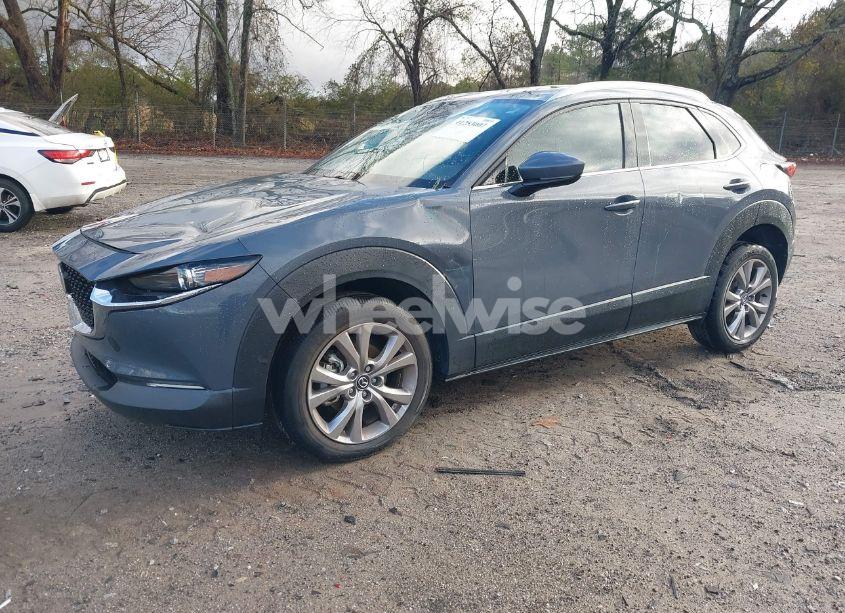 Photo 2 of 2020 Mazda Cx-30 PREMIUM PACKAGE (VIN 3MVDMBEM5LM123712)