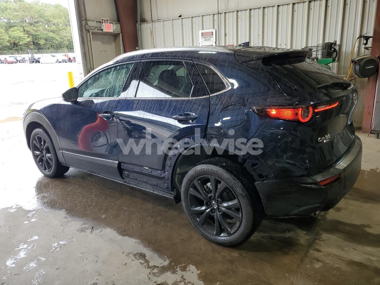 Photo 2 of 2024 MAZDA CX-30 PREMIUM PLUS (VIN 3MVDMBEY7RM720422)