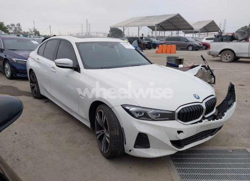 2023 Bmw 3 SERIES 330E (VIN 3MW39FF09P8D13090) main photo