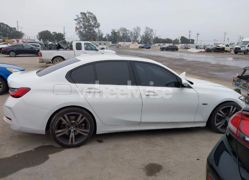 Photo 14 of 2023 Bmw 3 SERIES 330E (VIN 3MW39FF09P8D13090)