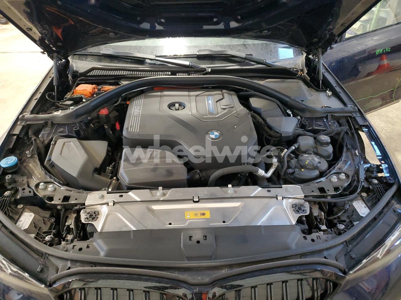 Photo 11 of 2024 BMW 330XE (VIN 3MW39FS04R8E60667)
