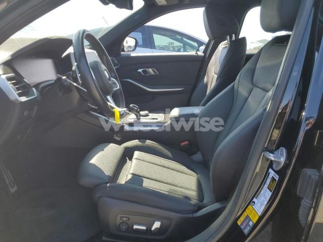 Photo 2 of 2021 BMW 330E (VIN 3MW5P7J04M8B60660)
