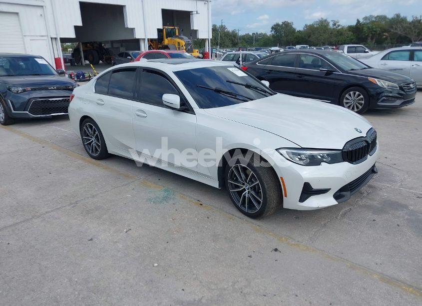 2020 Bmw 330i (VIN 3MW5R1J00L8B10098) main photo