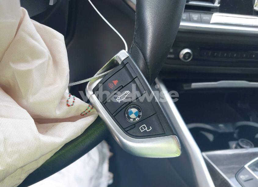 Photo 11 of 2020 Bmw 330i (VIN 3MW5R1J00L8B10098)
