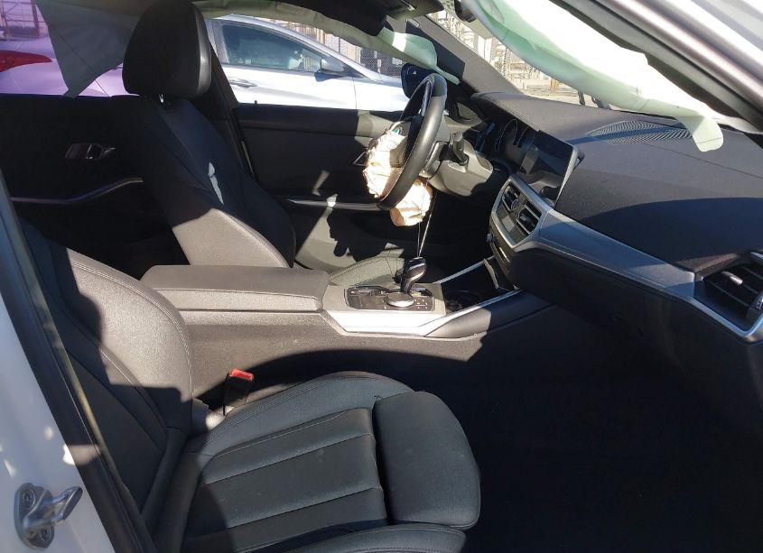 Photo 5 of 2020 Bmw 330i (VIN 3MW5R1J00L8B19187)