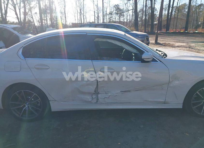 Photo 6 of 2020 Bmw 330i (VIN 3MW5R1J01L8B22616)