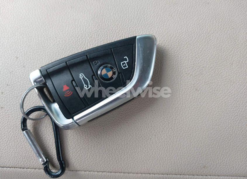 Photo 11 of 2020 Bmw 330i (VIN 3MW5R1J02L8B07932)