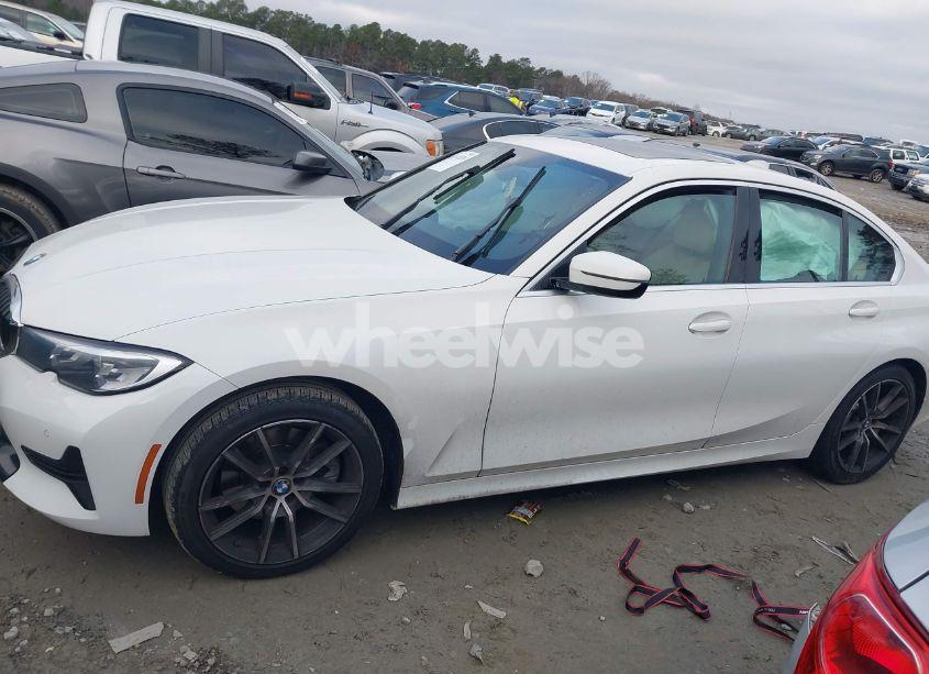 Photo 14 of 2020 Bmw 330i (VIN 3MW5R1J02L8B07932)