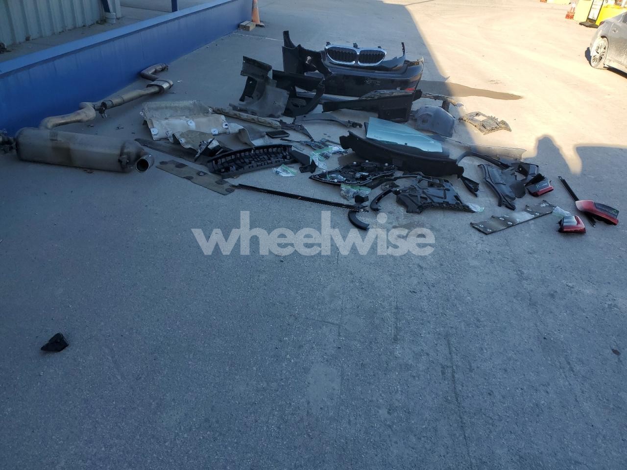 Photo 12 of 2020 BMW 330I (VIN 3MW5R1J02L8B11835)