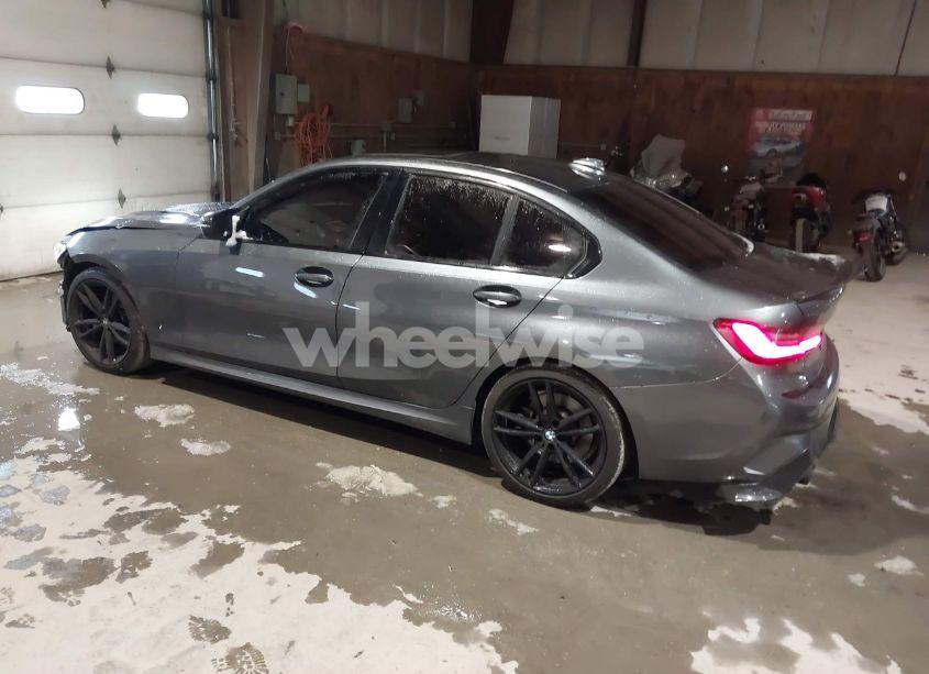 Photo 3 of 2020 Bmw 330i (VIN 3MW5R1J02L8B32006)