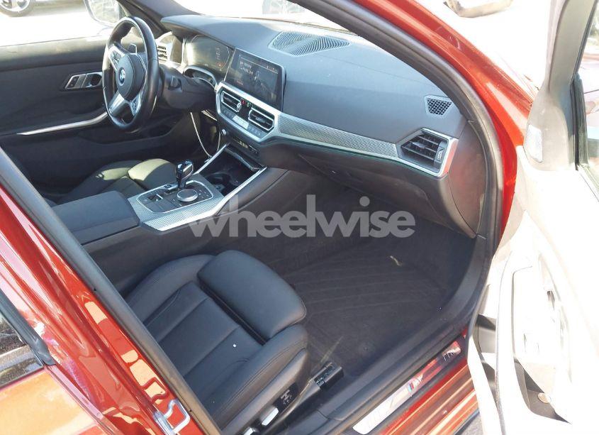 Photo 5 of 2021 Bmw 330i N/A (VIN 3MW5R1J02M8B72376)