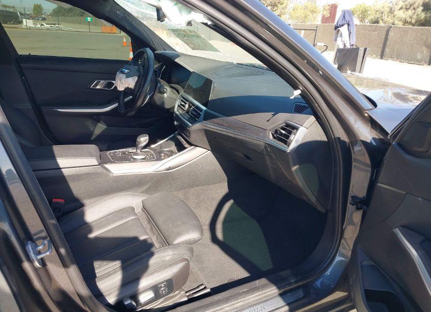 Photo 5 of 2021 Bmw 330i (VIN 3MW5R1J02M8B88996)