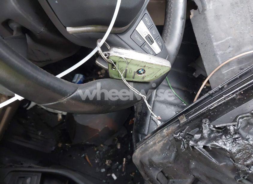 Photo 11 of 2020 Bmw 330i (VIN 3MW5R1J03L8B07051)