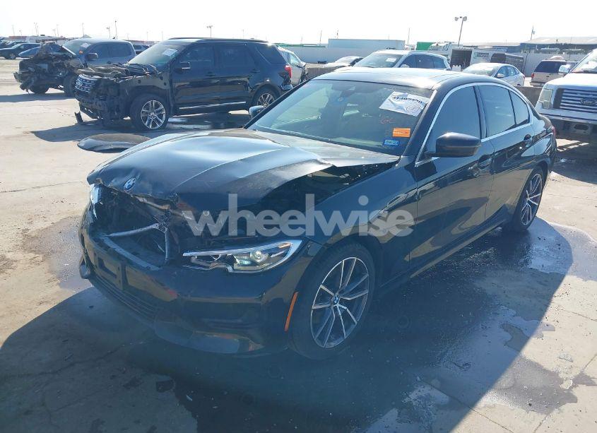 Photo 2 of 2020 Bmw 330i (VIN 3MW5R1J03L8B11228)