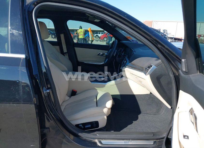 Photo 5 of 2020 Bmw 330i (VIN 3MW5R1J03L8B11228)