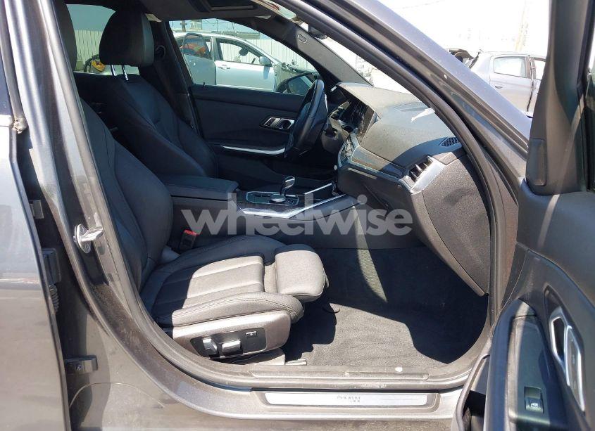 Photo 5 of 2020 Bmw 330i (VIN 3MW5R1J03L8B17207)