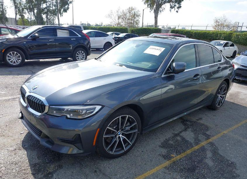 Photo 2 of 2020 Bmw 330i (VIN 3MW5R1J03L8B27767)