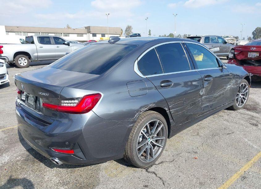 Photo 4 of 2020 Bmw 330i (VIN 3MW5R1J03L8B27767)