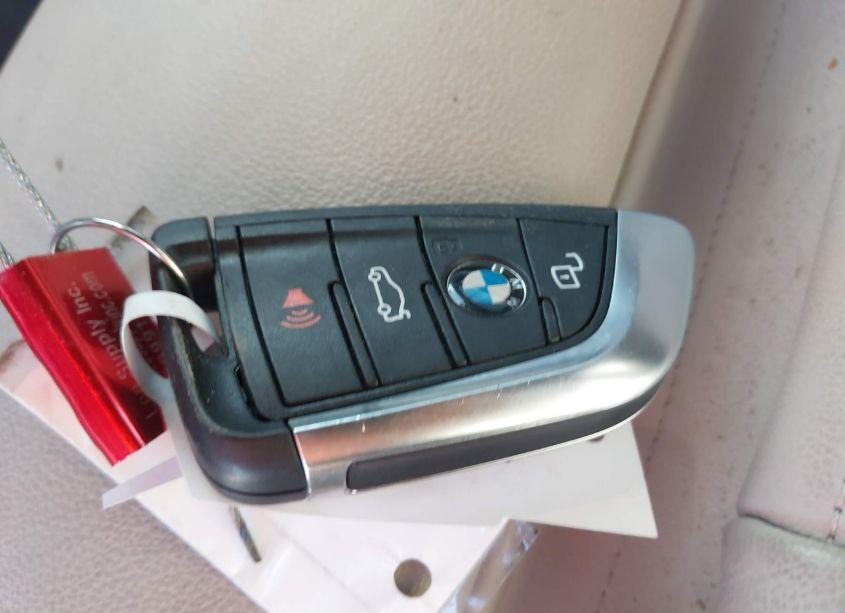 Photo 11 of 2021 Bmw 330i (VIN 3MW5R1J03M8B88196)