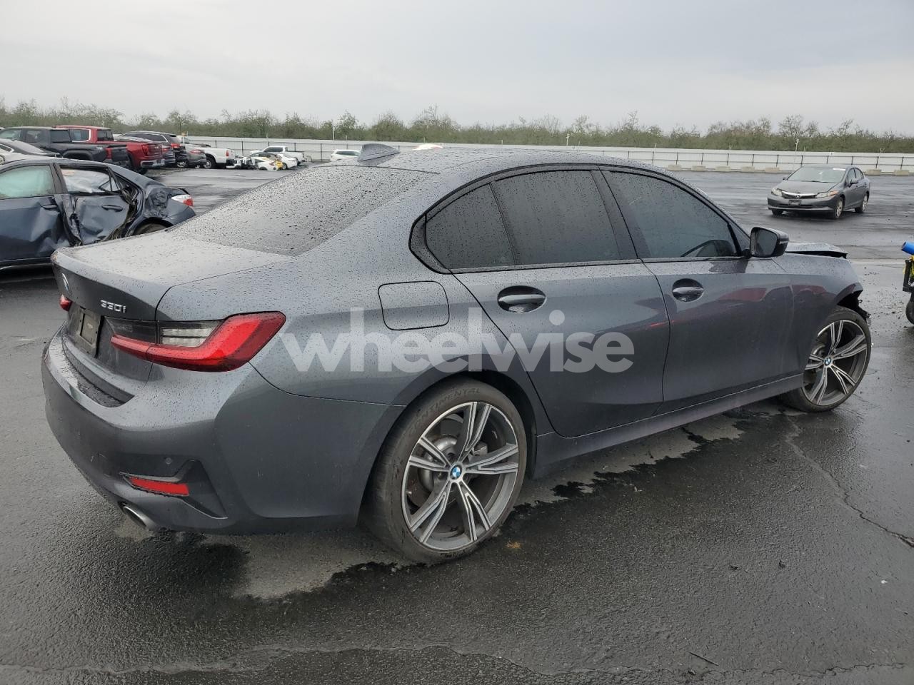 Photo 3 of 2022 BMW 330I (VIN 3MW5R1J04N8C45331)