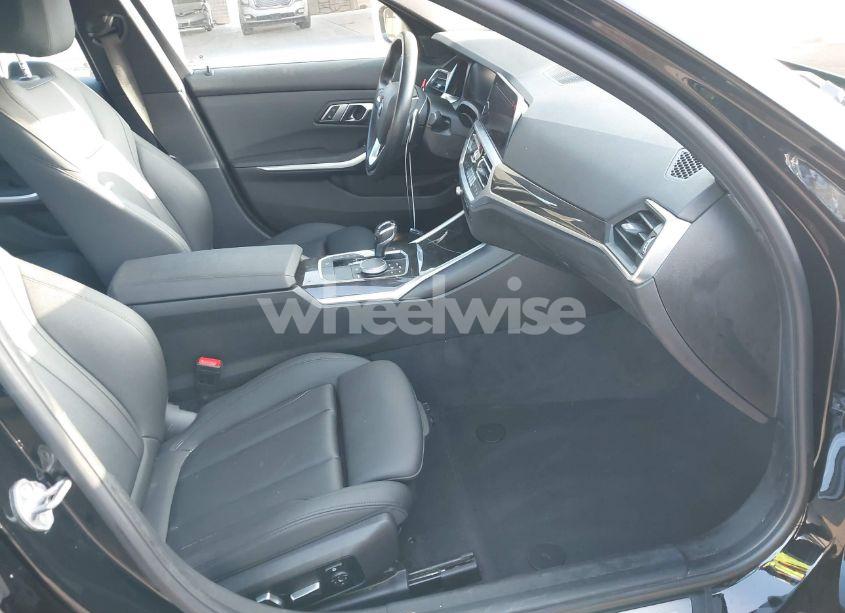 Photo 5 of 2020 Bmw 330i (VIN 3MW5R1J05L8B03910)