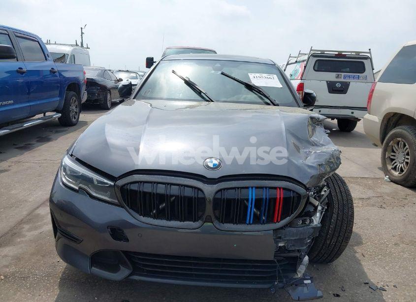Photo 13 of 2020 Bmw 330i (VIN 3MW5R1J06L8B15614)