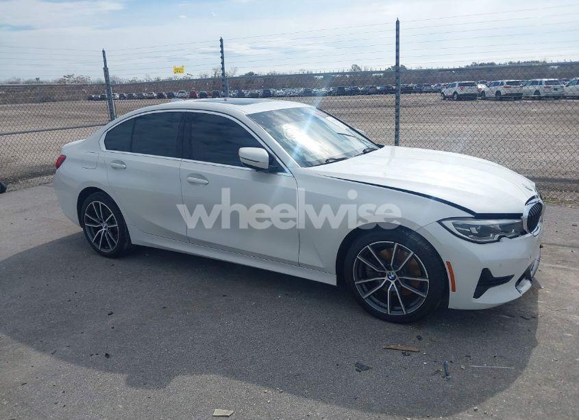 Photo 13 of 2020 Bmw 330i (VIN 3MW5R1J06L8B43574)