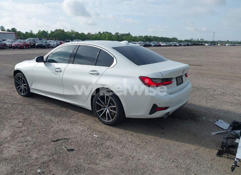 Photo 3 of 2021 Bmw 330i (VIN 3MW5R1J06M8B53040)