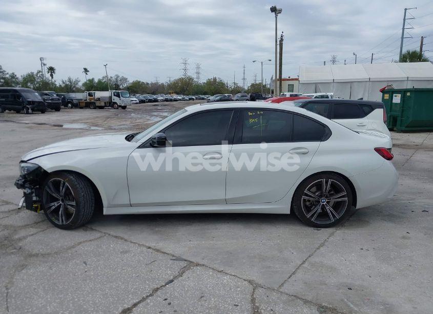 Photo 14 of 2022 Bmw 330i N/A (VIN 3MW5R1J06N8C46898)