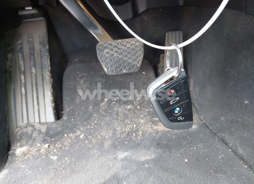 Photo 11 of 2020 Bmw 330i (VIN 3MW5R1J07L8B14584)