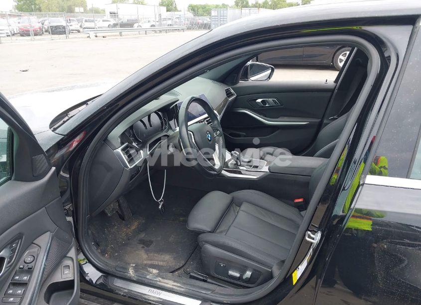 Photo 5 of 2020 Bmw 330i (VIN 3MW5R1J07L8B14584)