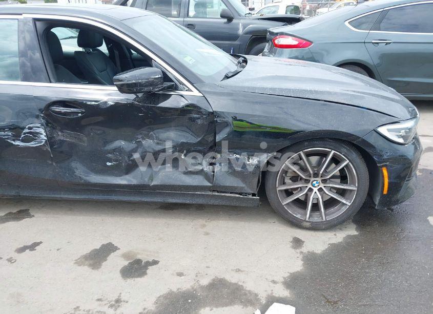 Photo 6 of 2020 Bmw 330i (VIN 3MW5R1J07L8B14584)