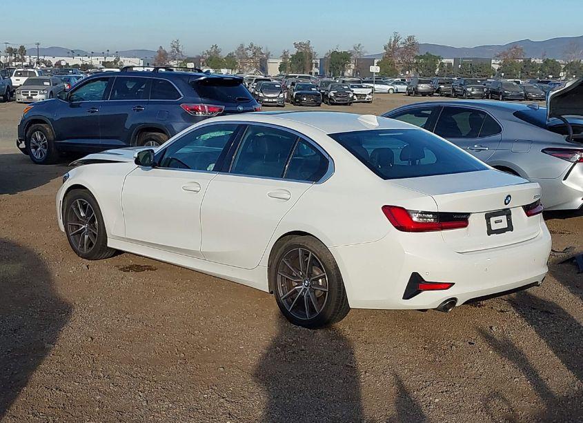 Photo 3 of 2021 Bmw 330i (VIN 3MW5R1J07M8B68095)