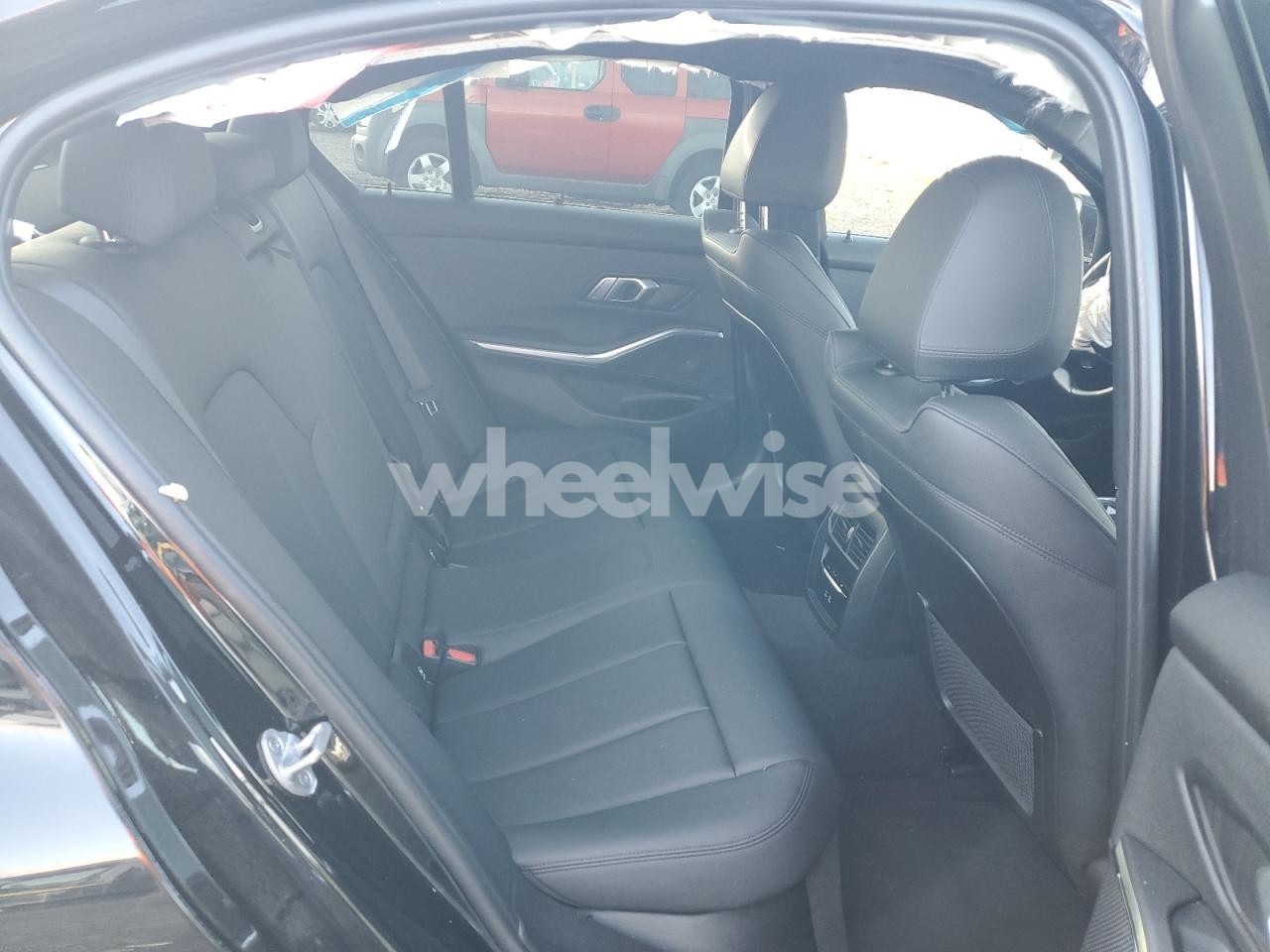 Photo 10 of 2021 BMW 330I (VIN 3MW5R1J07M8B94308)