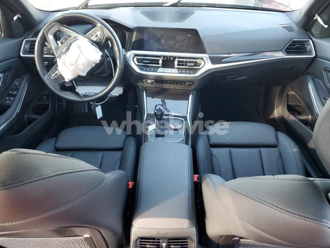 Photo 8 of 2021 BMW 330I (VIN 3MW5R1J07M8B94308)