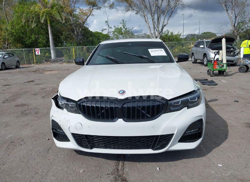 Photo 13 of 2022 Bmw 330i N/A (VIN 3MW5R1J07N8C62298)
