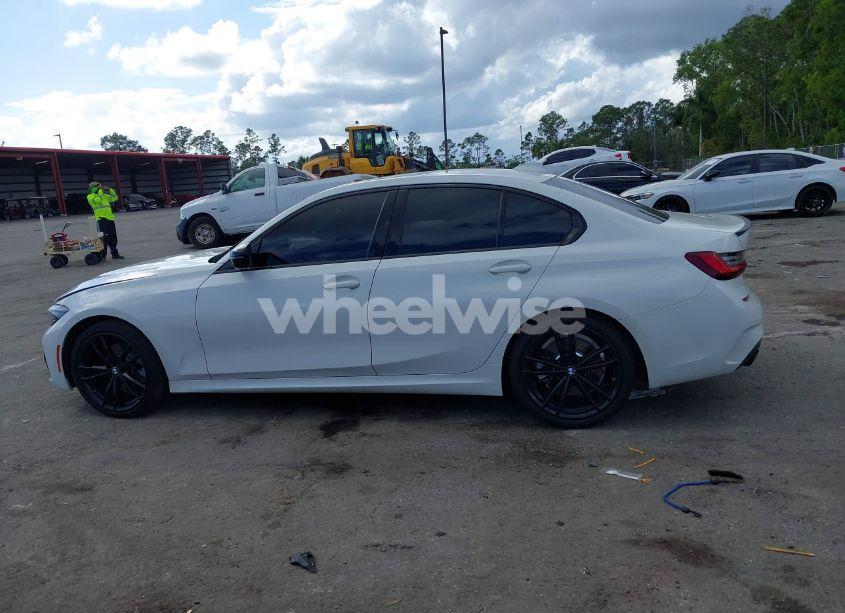 Photo 15 of 2022 Bmw 330i N/A (VIN 3MW5R1J07N8C62298)