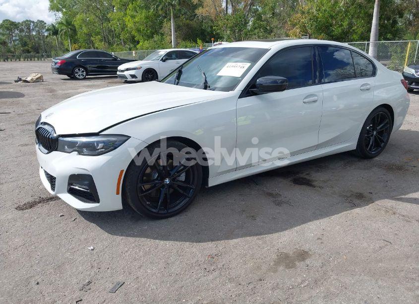 Photo 2 of 2022 Bmw 330i N/A (VIN 3MW5R1J07N8C62298)