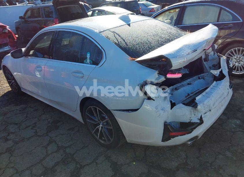 Photo 3 of 2020 Bmw 330i (VIN 3MW5R1J08L8B08826)