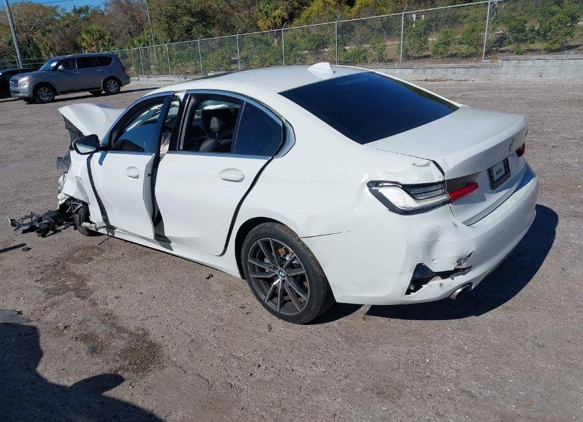 Photo 3 of 2020 Bmw 330i (VIN 3MW5R1J08L8B21902)