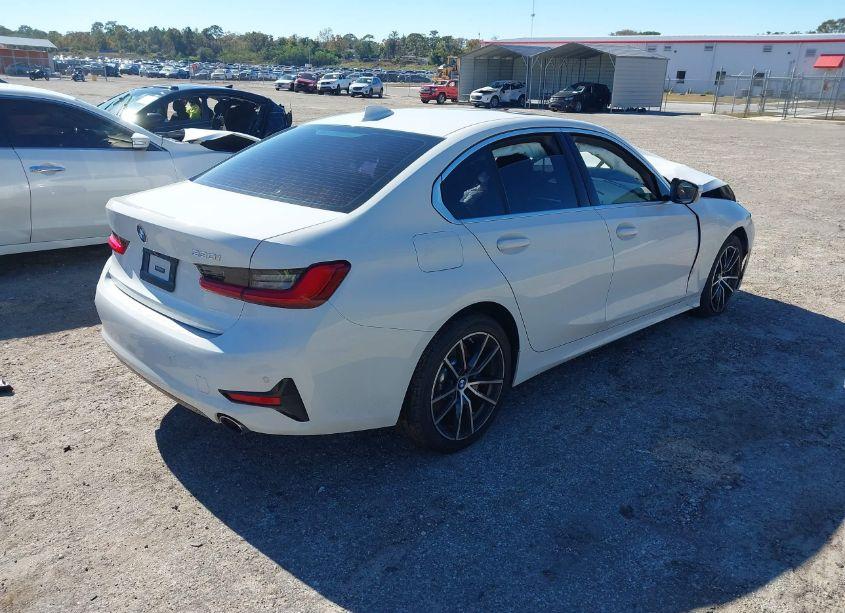 Photo 4 of 2020 Bmw 330i (VIN 3MW5R1J08L8B21902)
