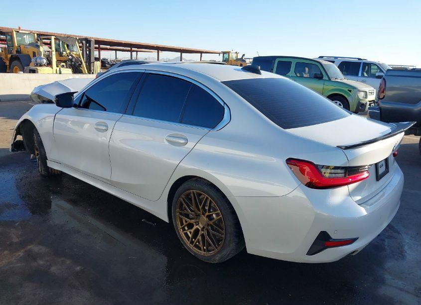 Photo 3 of 2021 Bmw 330i (VIN 3MW5R1J08M8B49880)