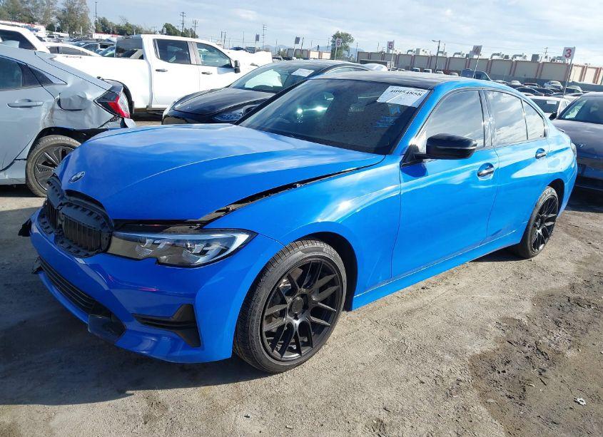Photo 2 of 2020 Bmw 330i (VIN 3MW5R1J09L8B10245)