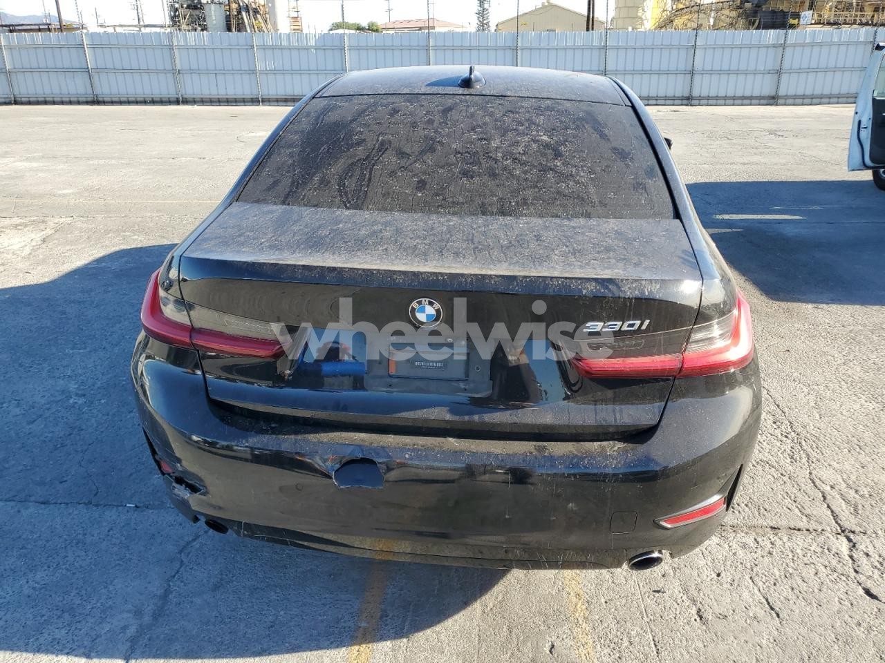 Photo 6 of 2020 BMW 330I (VIN 3MW5R1J09L8B19317)