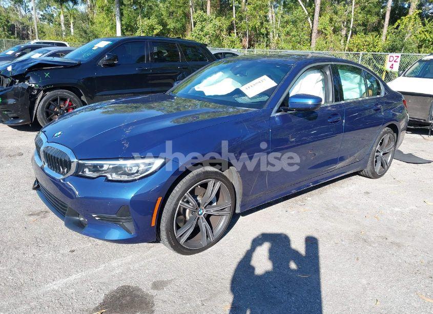 Photo 2 of 2022 Bmw 330i N/A (VIN 3MW5R1J09N8C47267)